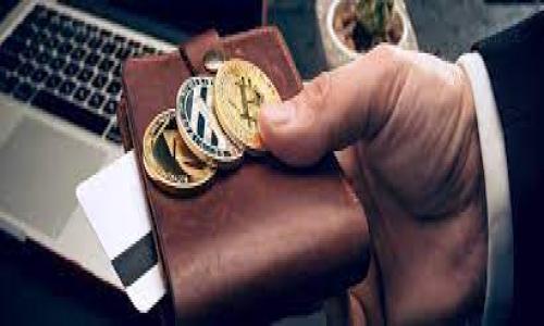 在讨论imToken钱包是否被授权的查看方式之前，我们先来了解一下什么是授权。这涉及到数字资产管理中一个很重要的概念。

什么是授权？
在区块链和加密货币的世界里，授权通常指的是你对某个应用或智能合约的许可，允许其访问你的数字资产，比如钱包中的代币。这种授权可让应用在规定的范围内执行操作，例如转账、查看余额等。imToken作为一个流行的数字钱包，允许用户管理多种加密资产，但如何检查自己的钱包是否被授权？这就成了我们需要解决的问题。

如何检查你的imToken钱包是否被授权？
在imToken钱包中，查看授权的过程并不复杂。你可以通过以下几个步骤进行检查：

h4步骤一：打开imToken钱包/h4
首先，确保你已经下载并安装了imToken钱包应用。打开应用后，输入你的密码以解锁你的钱包，准备好进行下一步的检查。

h4步骤二：进入“资产”页面/h4
在钱包首页，你会看到一个“资产”或“钱包”的选项，点击进入其中。在这里，你将看到你所有的资产列表，包括以太坊、ERC-20代币等。

h4步骤三：选择“授权记录”或“权限管理”/h4
在资产页面的右上角或右侧，有一个“设置”或“管理”按钮。点击后，寻找“授权记录”或“权限管理”的选项。具体名称可能因版本而异，但通常都在设置或者管理的区域中。

h4步骤四：查看授权详情/h4
进入授权记录页面后，你可以看到一系列应用或合约的列表。这些都是你之前在使用imToken时授权过的项目。你可以仔细查看每一个授权的应用，了解它们的权限范围。

常见的授权问题及解决方法
h4问题一：我应该授权哪些应用？/h4
在区块链生态中，许多应用提供了便利的功能，比如去中心化交易所（DEX）或者借贷平台。虽然这些应用可能提供便利，但安全性始终是第一位的。对于一些不太知名或没有经过多次验证的项目，最好尽量控制授权权限，或者选择不授权。

h4问题二：我想取消某个应用的授权，怎么做？/h4
在授权记录页面，你可以选择取消某个应用的授权。点击相关的应用后，会有“取消授权”的选项。确认后，你将不再允许该应用访问你的钱包里的资产。

h4问题三：我是否需要定期检查授权记录？/h4
是的，定期检查授权记录能够有效保护你的资产安全。很多时候，我们在使用一段时间后，可能会忘记哪些应用或者合约已经被授权。定期审核能让你对钱包里的资金有更好的管理。

总结
imToken钱包的授权管理是确保你数字资产安全的重要环节。通过上述步骤，你可以轻松查看和管理你的授权情况。记得，安全第一，谁还没点小烦恼呢？如果你发现有不再使用的应用，不妨果断取消授权，为自己的数字资产设置一道安全防线。

最后，希望所有的数字货币爱好者们都能在投资的旅途中，既要保持好奇，又要时刻谨慎。金融市场变化多端，保持警惕才能让你的资产稳步增值。无论是查看授权，还是进行交易，每一步都需要认真对待。节奏上来，稳稳当当，才能真正拥有你的财富！

---

请注意，以上内容为示范文本，如果需要更具体的步骤或详细指导，请参考imToken官方文档或相关社群交流。